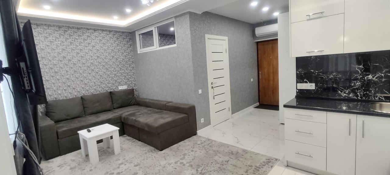 Appartement Malinki à Odessa Extérieur photo