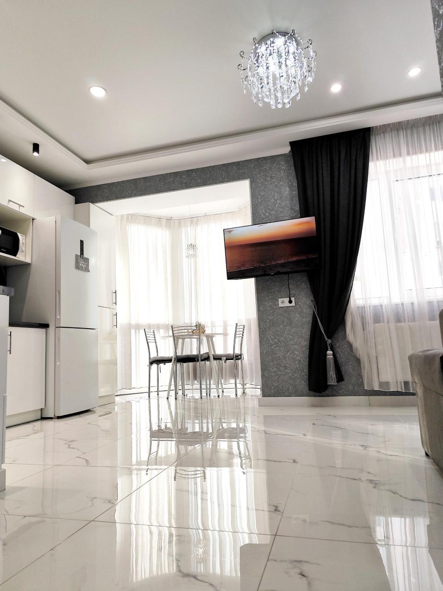 Appartement Malinki à Odessa Extérieur photo
